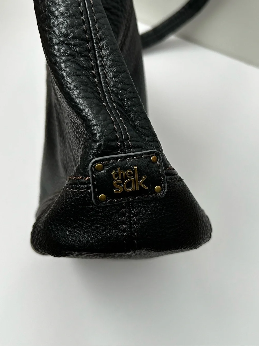 The SAK Leather Hobo Bag Purse Black